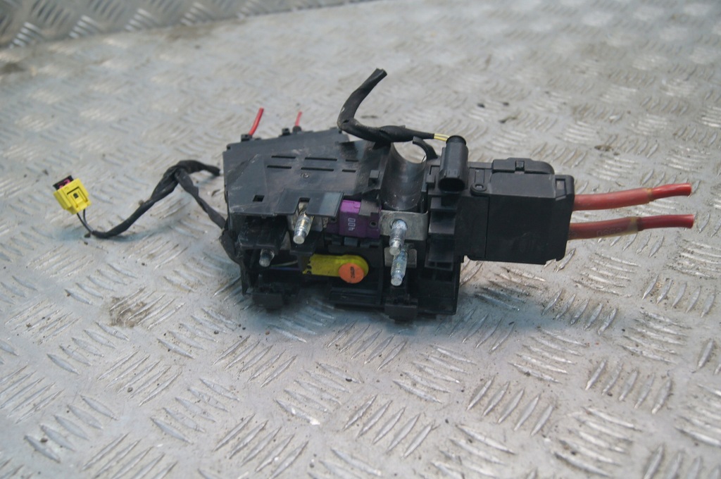 фото №2, Mercedes w166 ml350 клемма распределитель