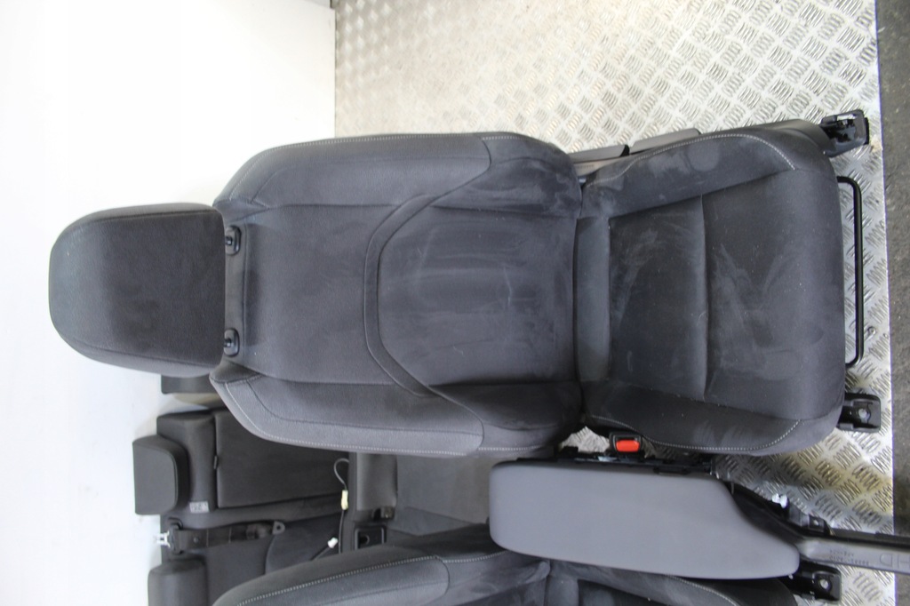 фото №3, Сиденья салон полукожа lexus ux 250h ux250h