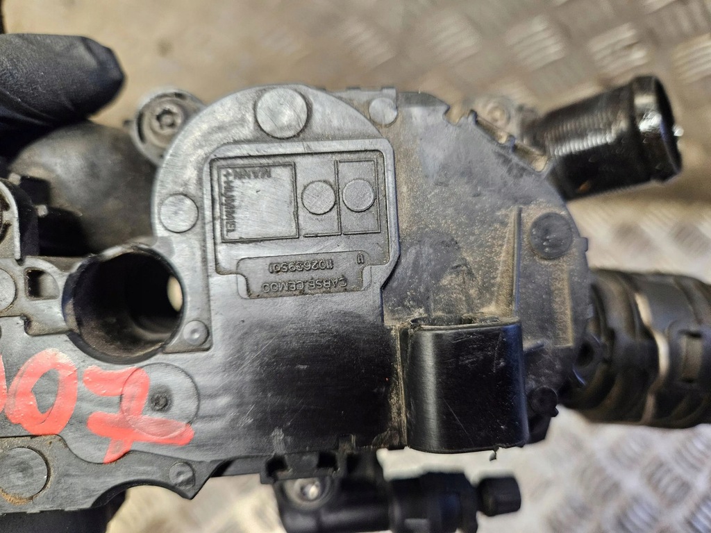 фото №7, Peugeot 208 2015 корпус термостата