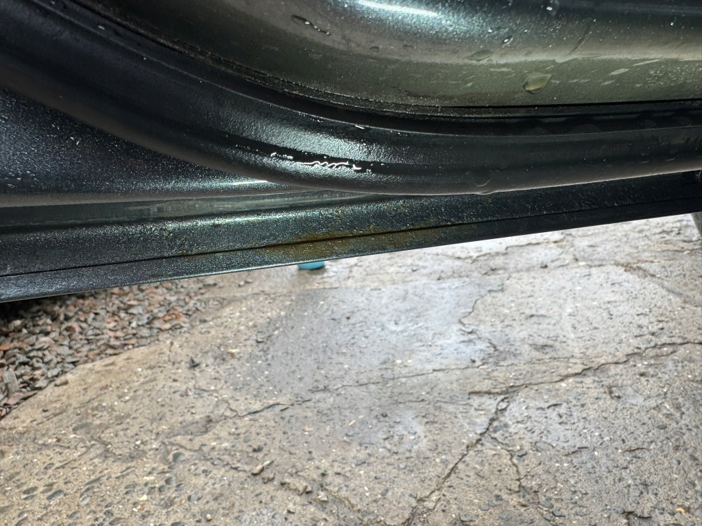 Дверь левая передние перед peugeot 301 12- citroen c-elysee lak: ktpd 120um в Украине