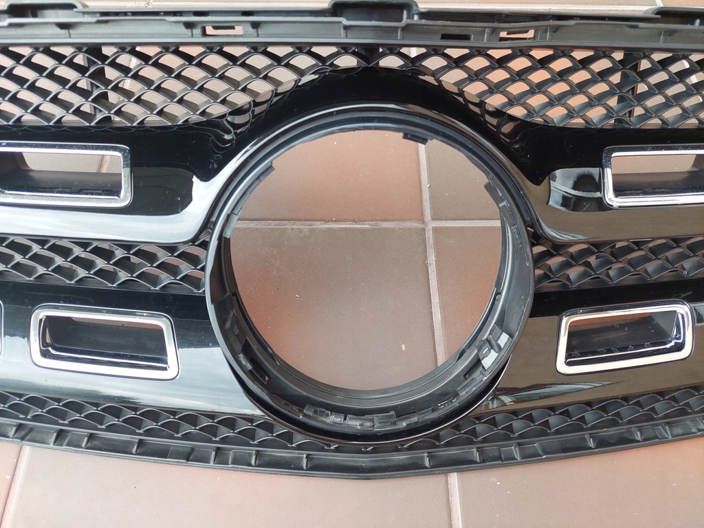 фото №7, Решітка радіатора - решітка радіатора - mercedes gla w156 - lift - amg