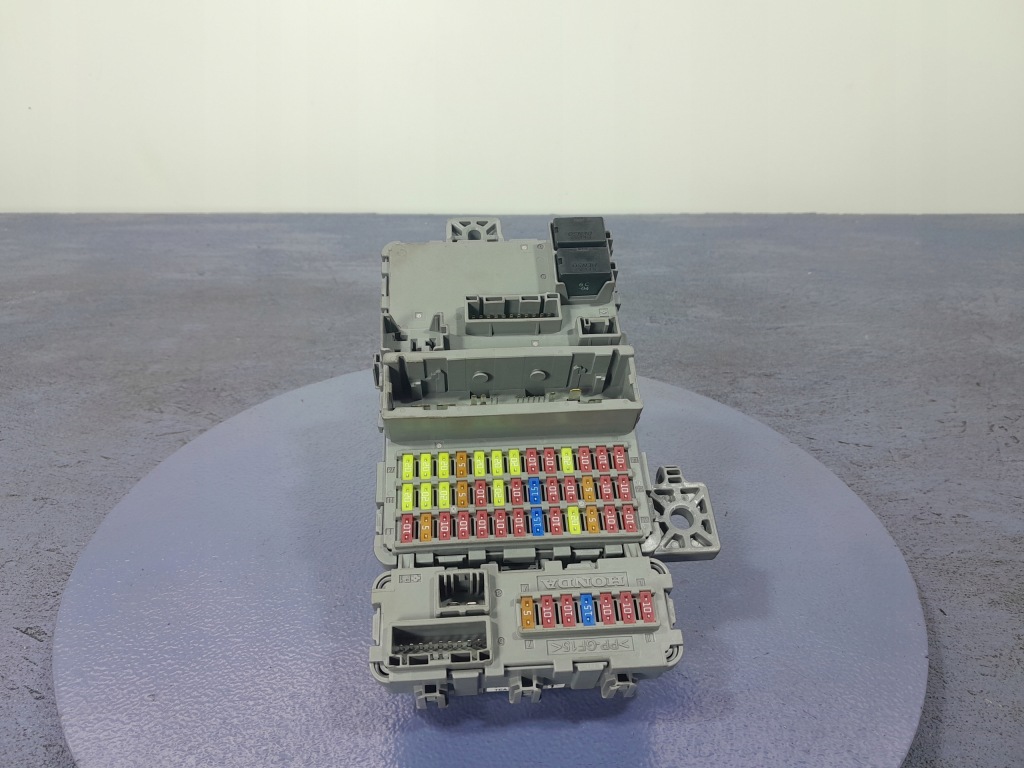 фото №1, Honda civic x коробка предохранителей модуль блок управления bsi tea-g510