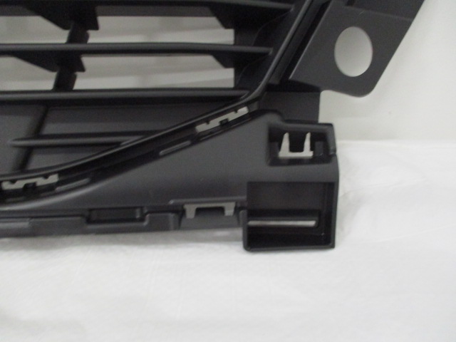 фото №8, Peugeot 2008 ii решётка бампера средняя решётка радиатора