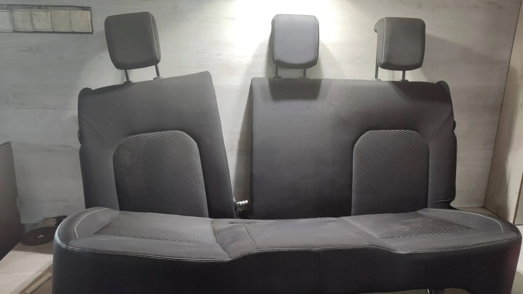 фото №1, Dacia duster ii 2017 заднее сиденье задняя