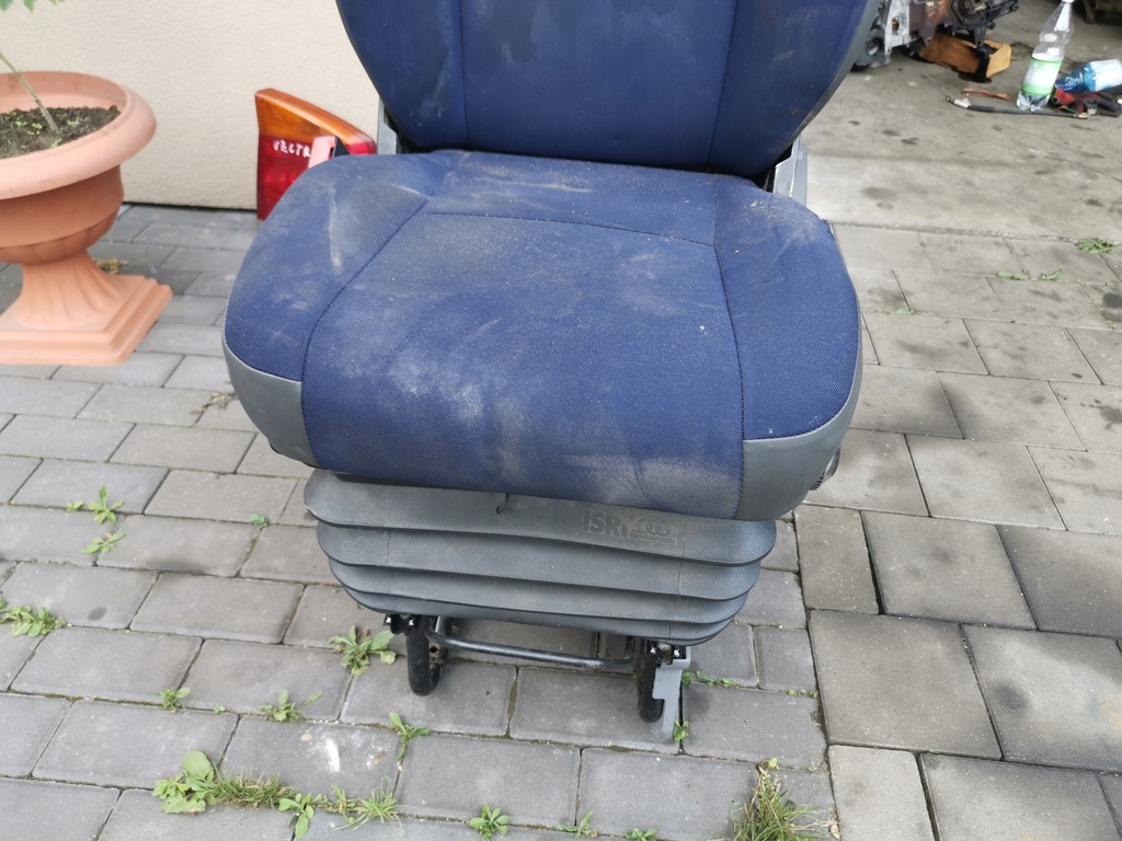 фото №7, Сиденье водителя левый перед пневматический iveco daily iv 06-