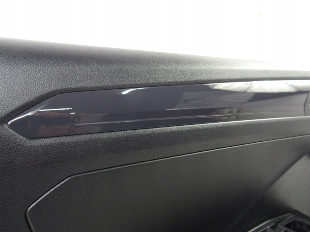 фото №8, Vw t-roc обшивка дверь левый перед 2ga867011 17-19