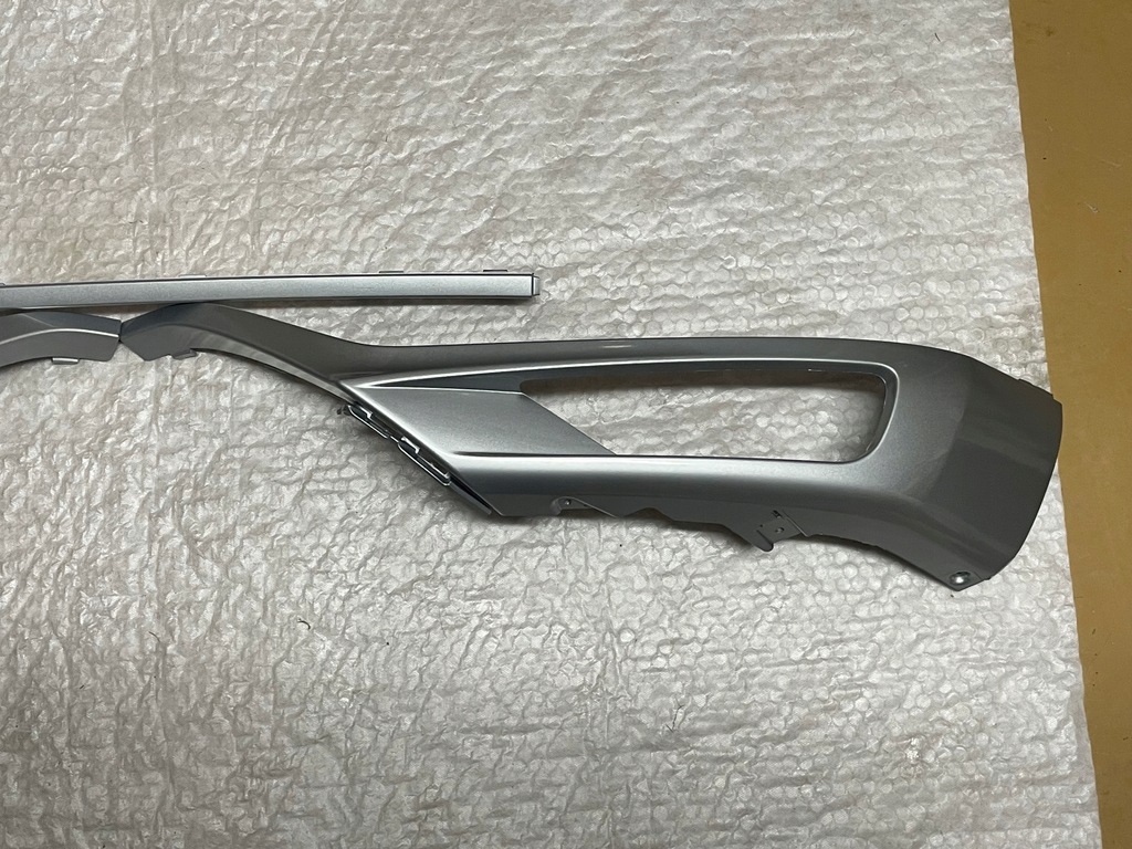 фото №7, Набор nowe оригинальные решётки бампера + молдинг правая i левая volvo xc90