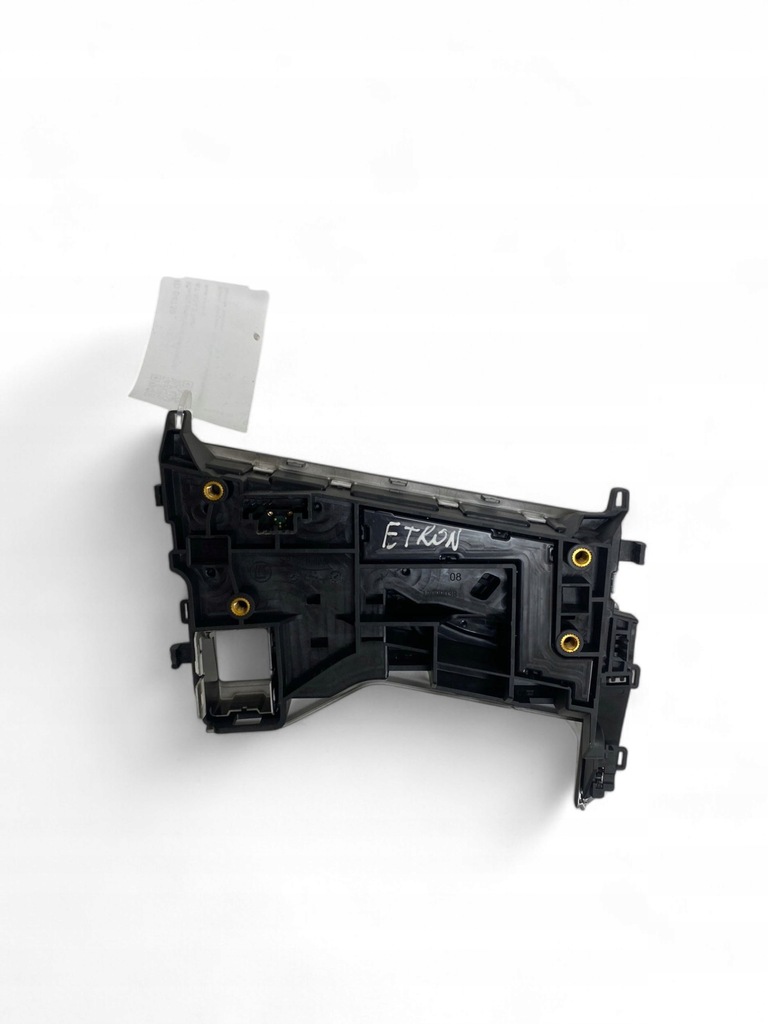 фото №12, Audi e-tron 2021 домкрат перемикання передач / верхній