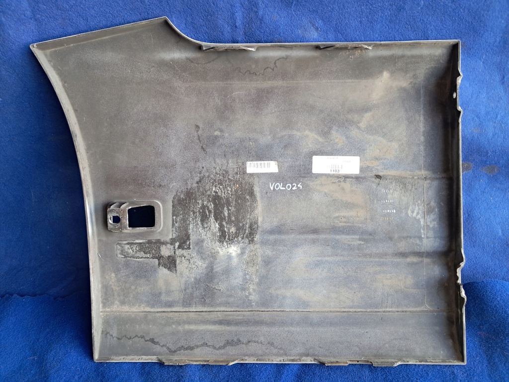 фото №11, Защита обшивка межосевая volvo fh 4