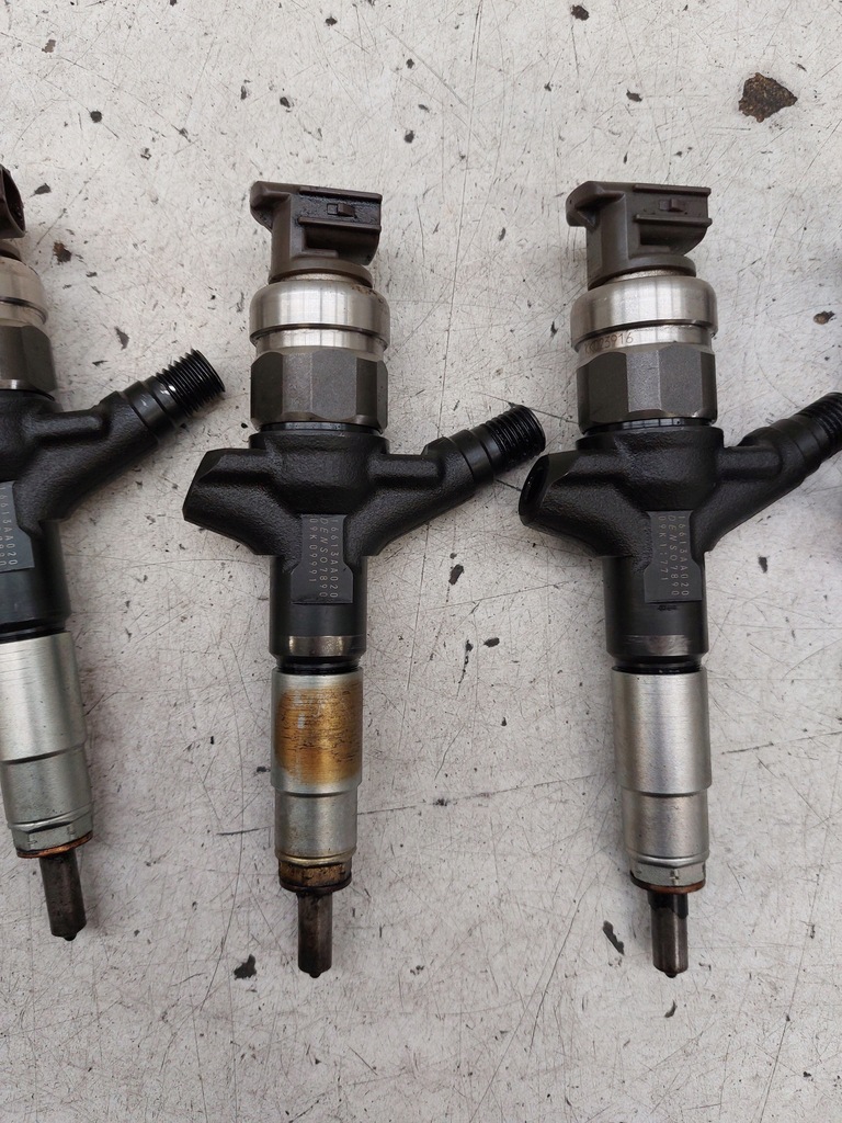 фото №8, Subaru forester iii 3 legacy 4 iv 2,0d форсунка denso 16613aa020