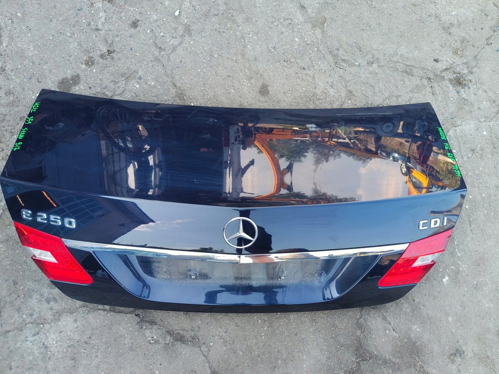 фото №1, Mercedes w212 крышка багажника задняя задняя sedan 359