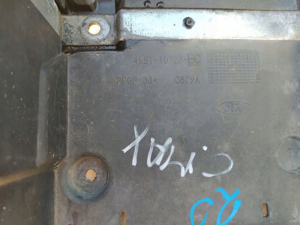 фото №5, Ford c-max mk2 корпус аккумулятор