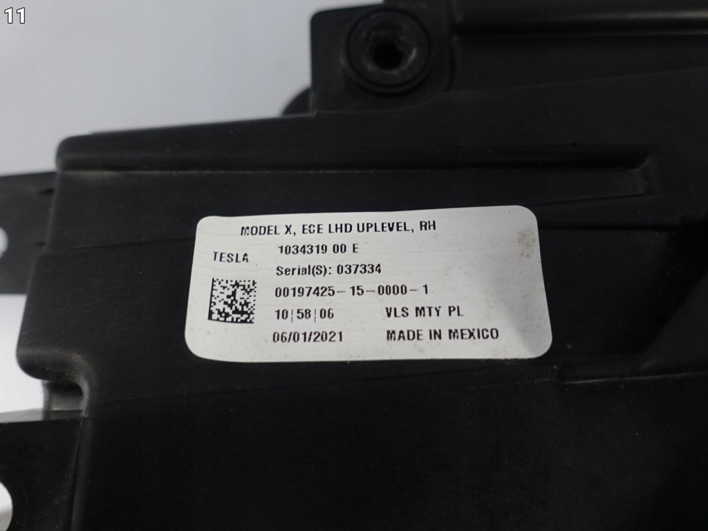 Tesla model x 15- full led uplevel фара правый  + модуль европа Оригинал