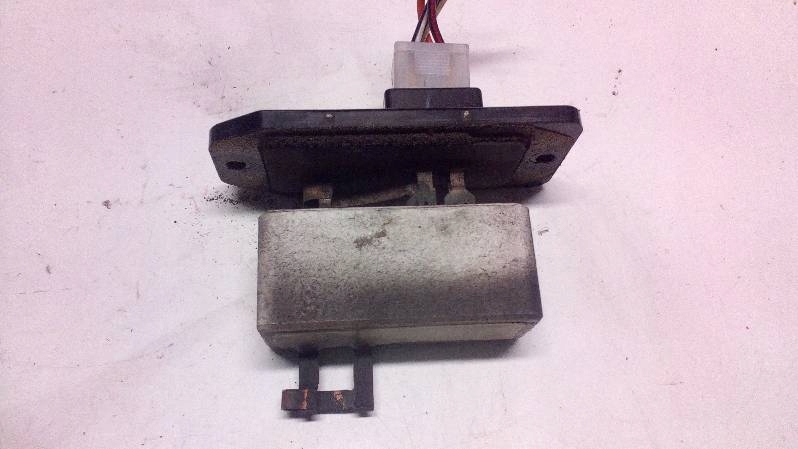 фото №1, Резистор mitsubishi space star