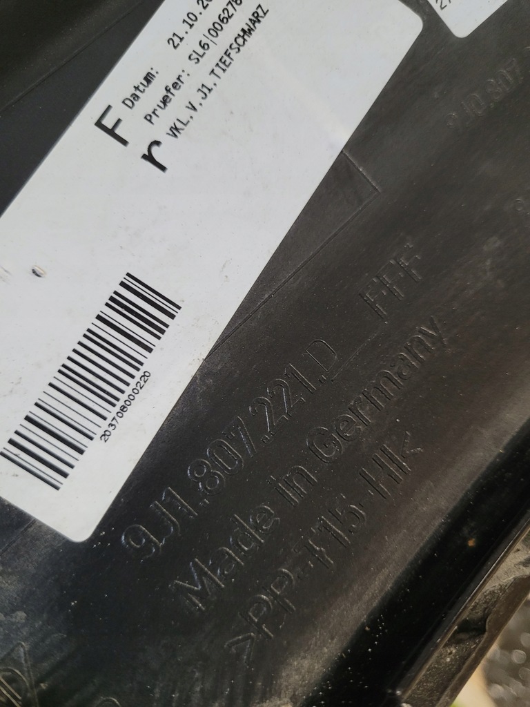 фото №8, Porsche taycan 9j 9j1zderzak перед передний