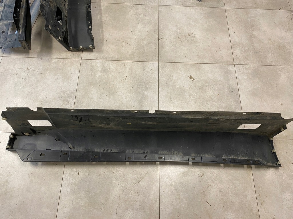 фото №6, Bmw i3 поріг накладка поріг ліва 7368597