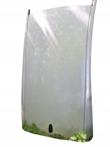 фото №1, Toyota prius plus цвет 040 крыша