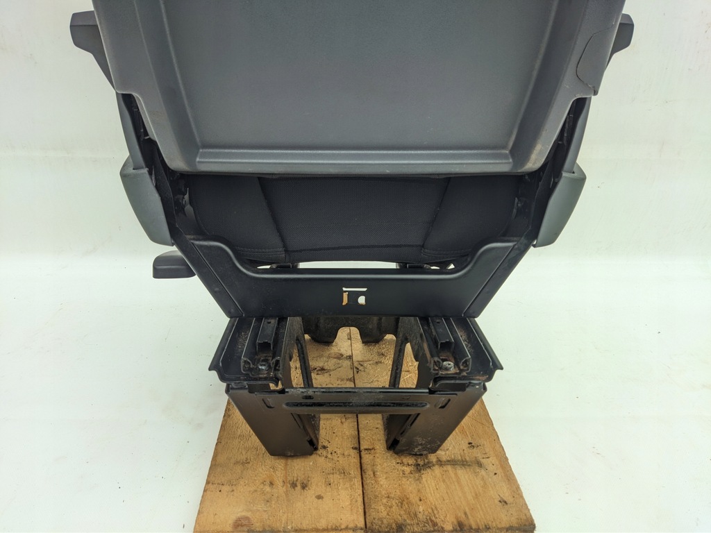 фото №14, Сиденье сиденье пассажира правый scania r складной scania r euro 5-6