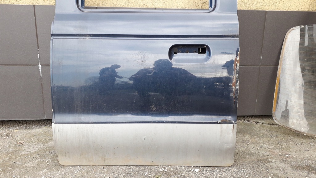 фото №2, Ford ranger 98-06 дверь левая задние голый