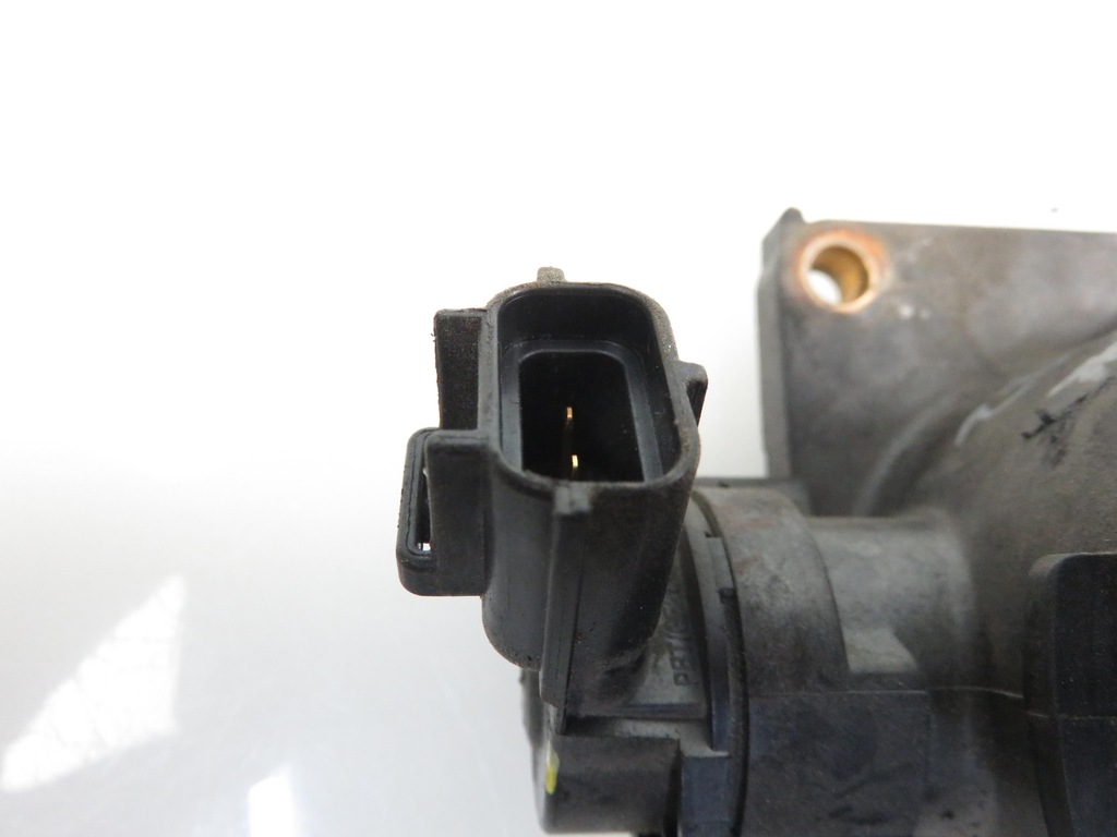 фото №5, Дросельна заслінка mazda 6 1.8 - l813 1s7u9e927ca