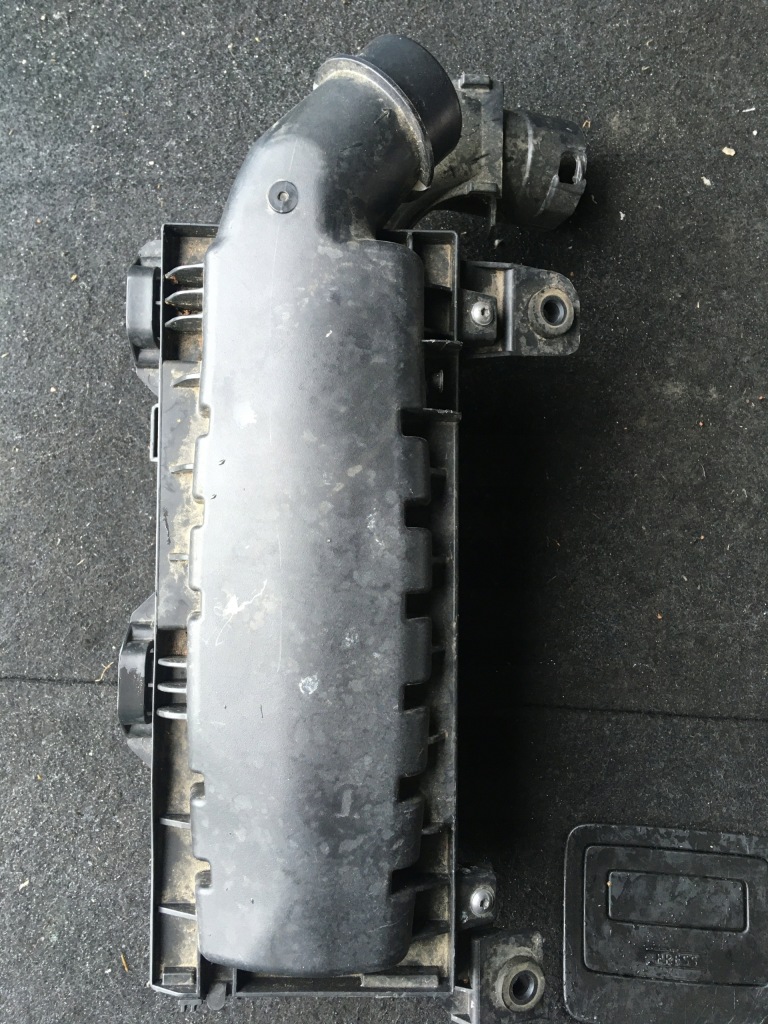 Купить Корпус фильтра воздуха peugeot citroen 1.2thp