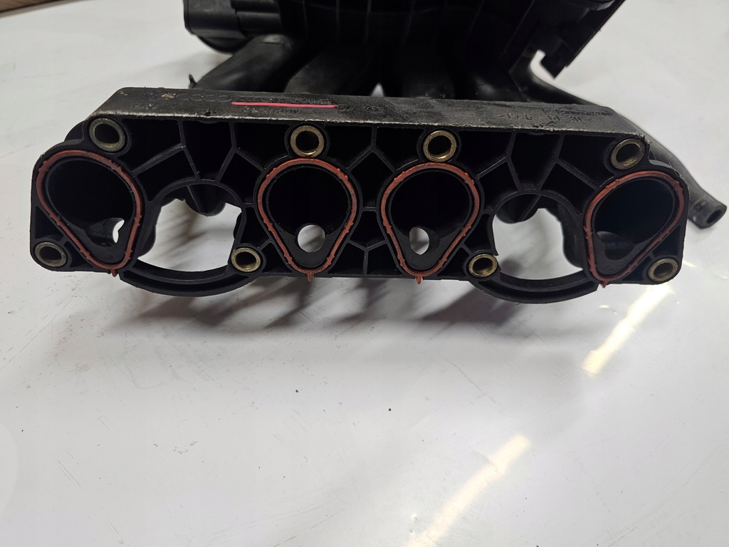 фото №9, Skoda superb i 2.0b колектор всмоктуючий 06b133200d 06b133210as