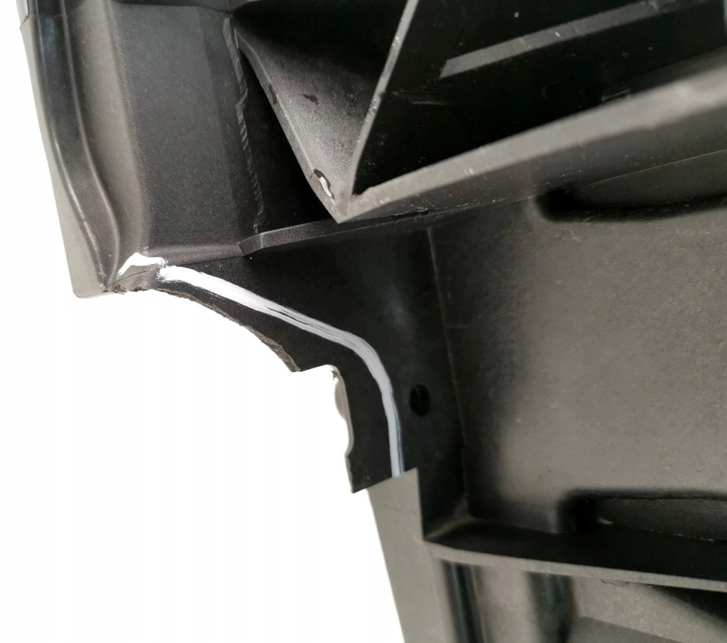 Усилитель передний audi a3 8v 8v0805588a 12-20 Оригинал