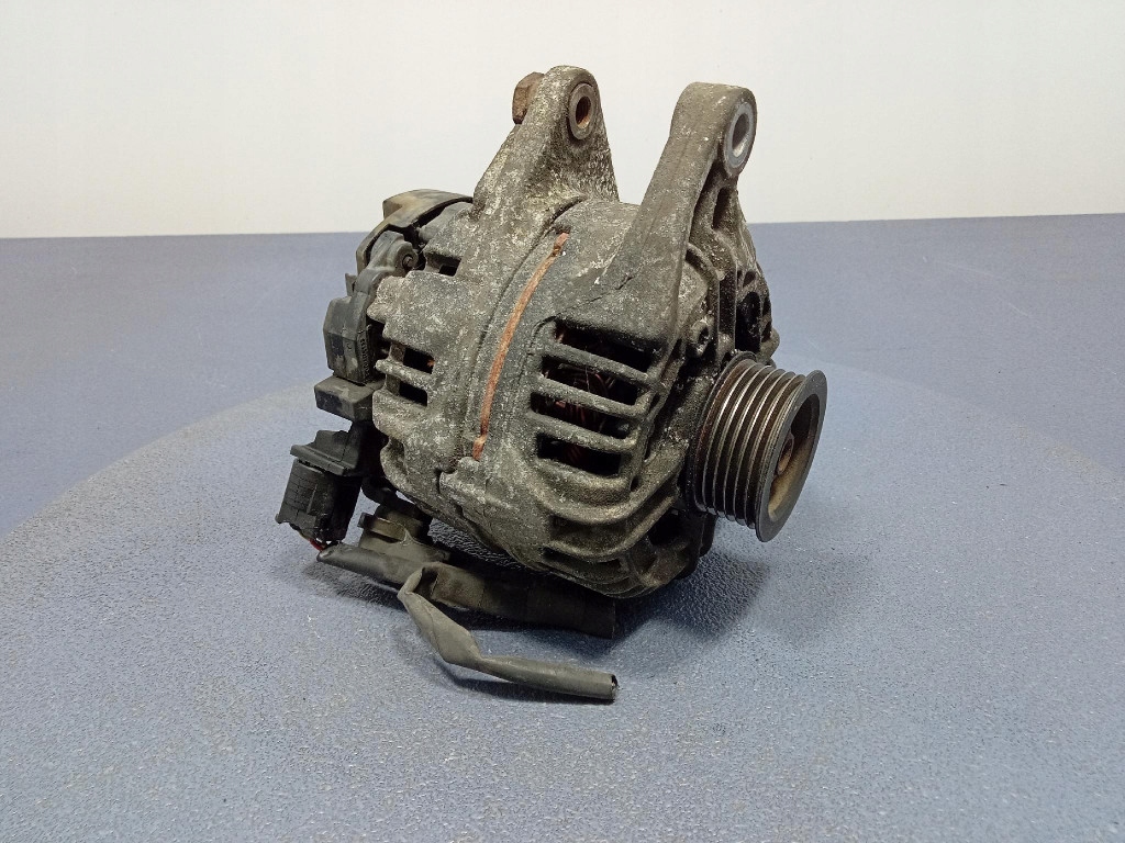 Toyota corolla e12 1.6 vvti 110km генератор 80a 27060-0d030-b Зі Шроту