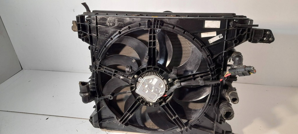 фото №7, Alfa romeo giulia 2,2d stelvio радіатор / комплект 8e5241000 ch9