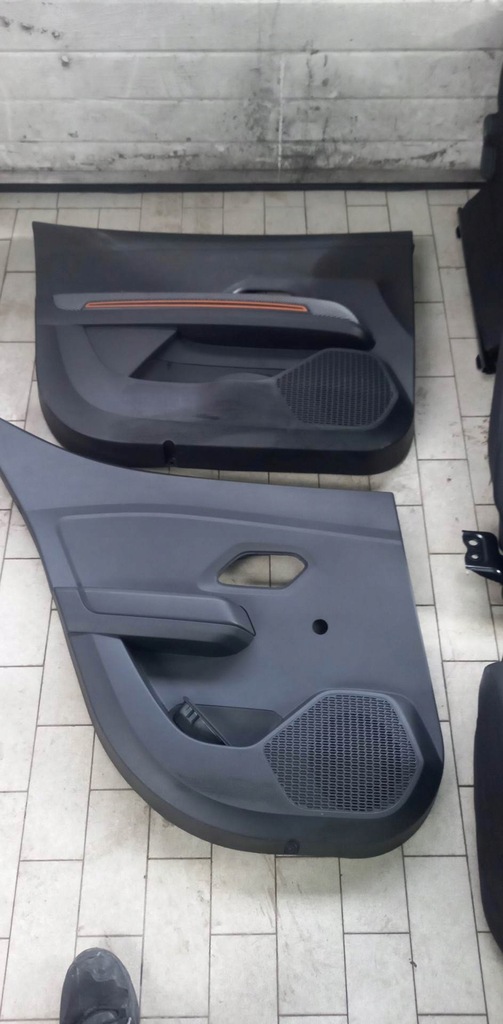 фото №6, Сидіння сидіння заднє сидіння комплект dacia sandero iii stepway стан jak nowe