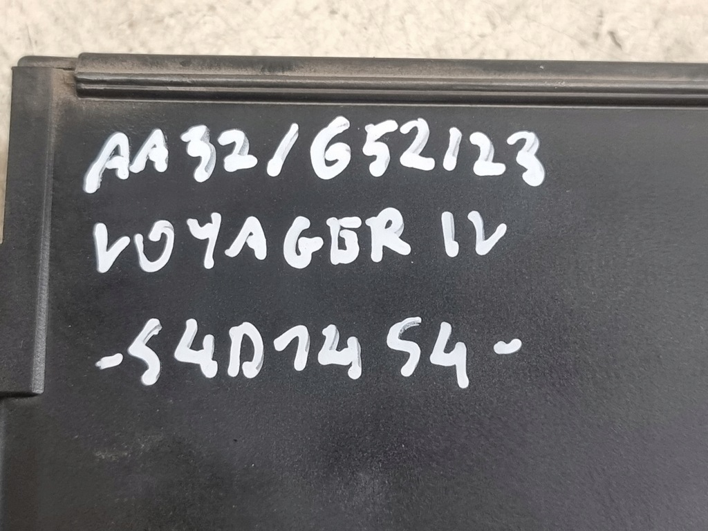 фото №9, Блок управления модуль крышки оригинальный номер p04686687ai chrysler grand voyager iv 2.5 crd 01r