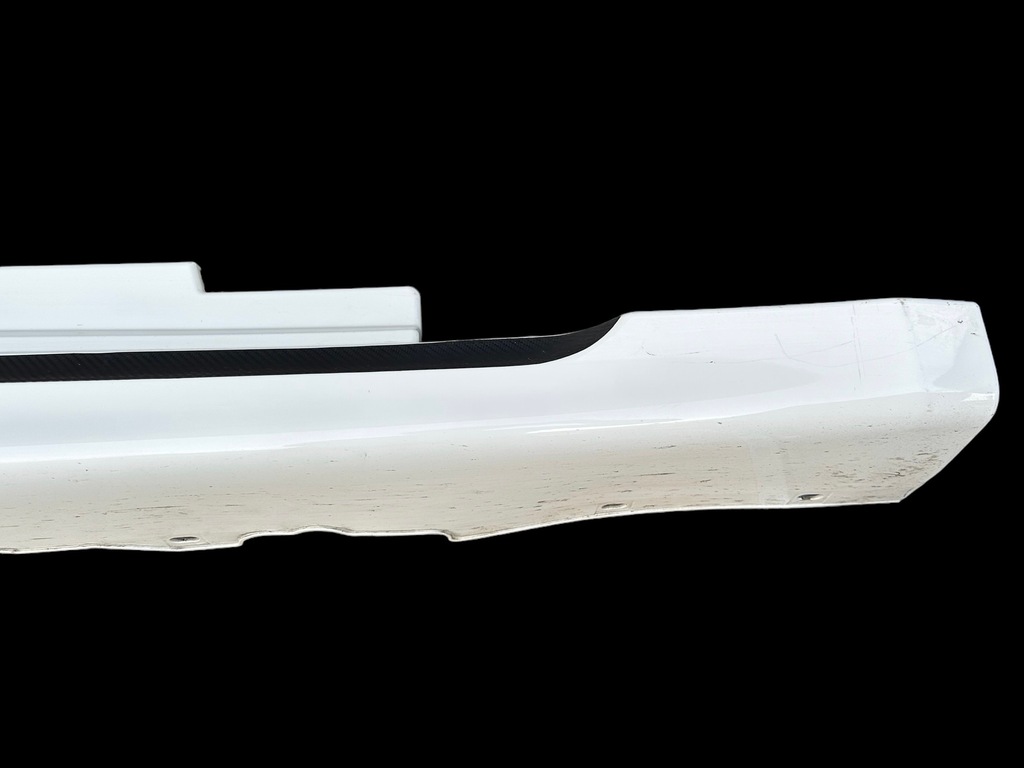 фото №5, Maserati карбон молдинг порог rh 85182500