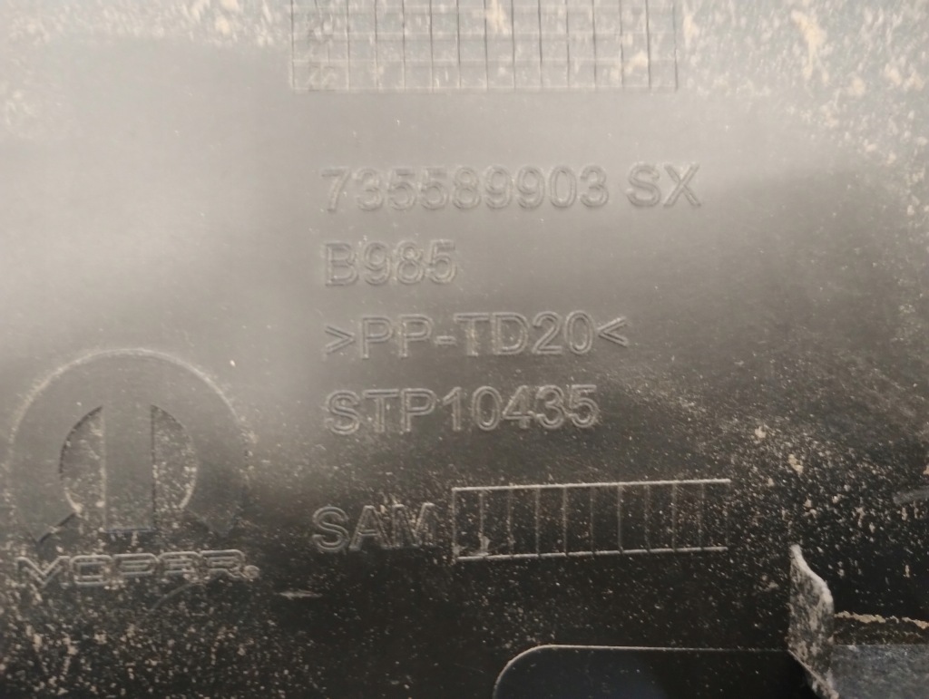 фото №3, Защита стойка среднего правая обшивка jeep renegade usa