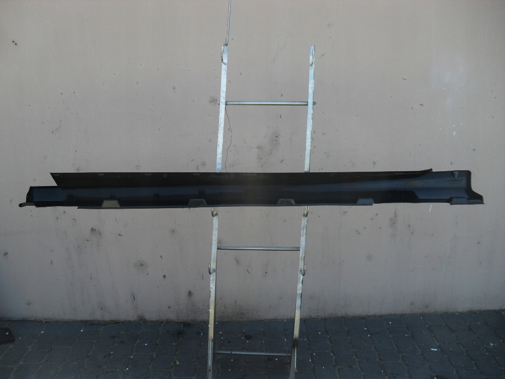 фото №4, Ford focus mk3 молдинг порог правая 2010-