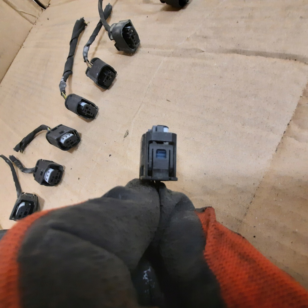 фото №5, Bmw e60 штекер колодка датчика pdc задня