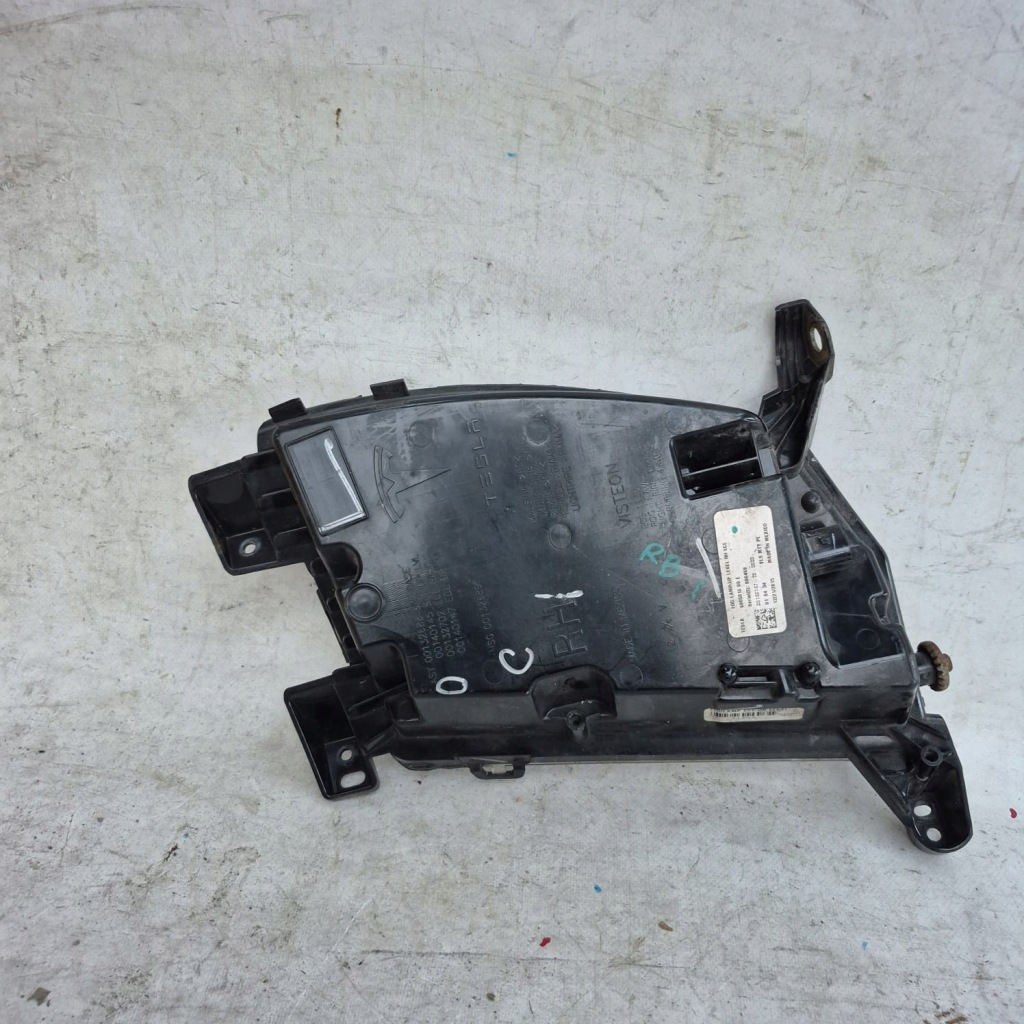 Tesla model s 12-16 протитуманна фара правий Оригінал