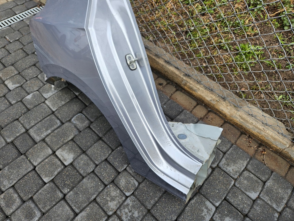 Чверть задній задня opel corsa f правий kca Доставка