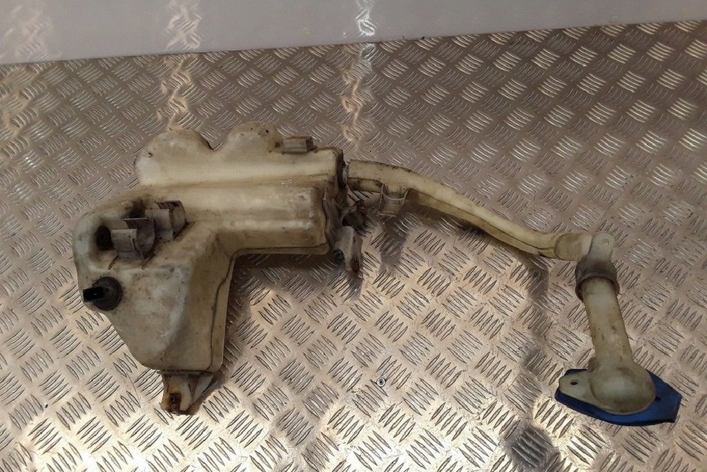 фото №8, Бачок омивача vw phaeton 3d_ 3d0955453s 3.0l дизель 165kw 2006