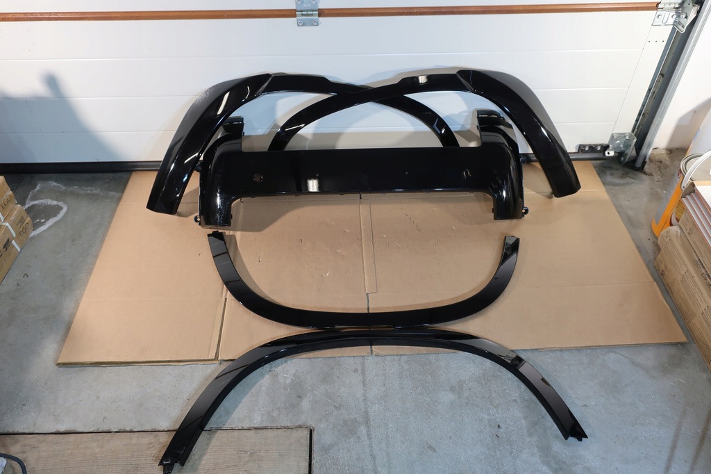 фото №1, Молдинг na крыло land rover defender