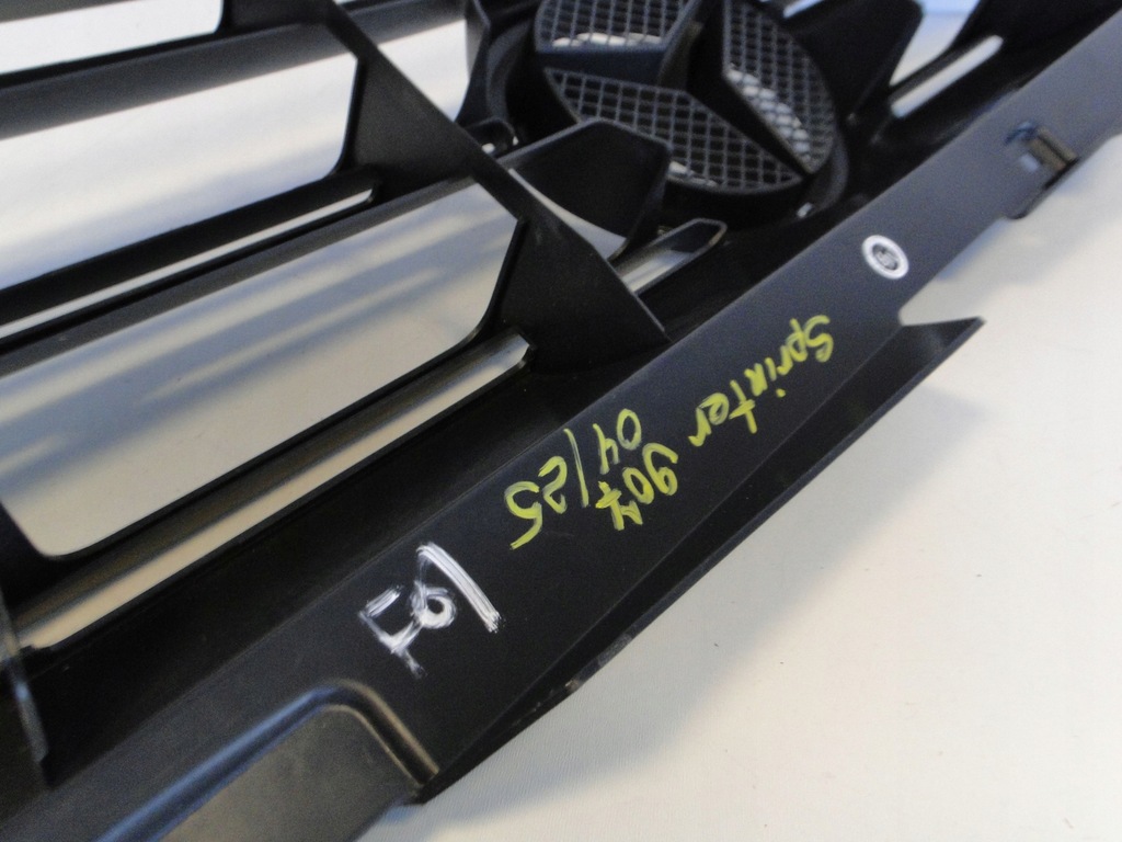 фото №8, Mercedes решётка радиатора решётка радиатора радиатора a9108852800 sprinter 907 910