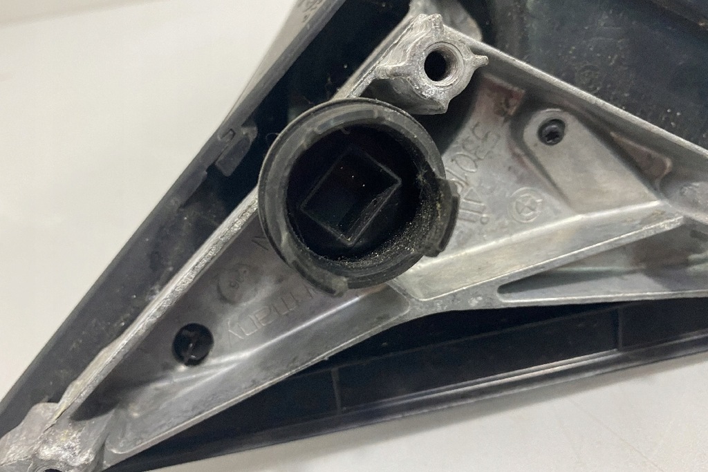 фото №8, Дзеркало ліва bmw 1 e87 010803 2005