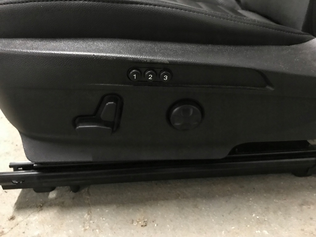 фото №10, Alfa romeo giulia комплект сидений заднее сиденье кожа