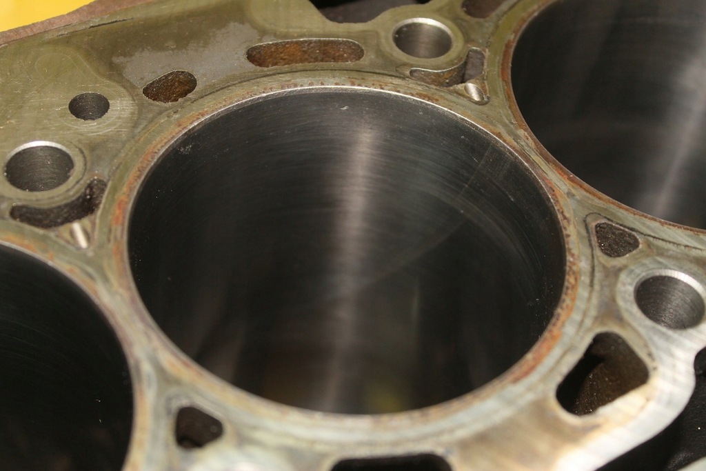 фото №5, Блок двигуна golf vii a3 8v crl 2.0 tdi 03n023c