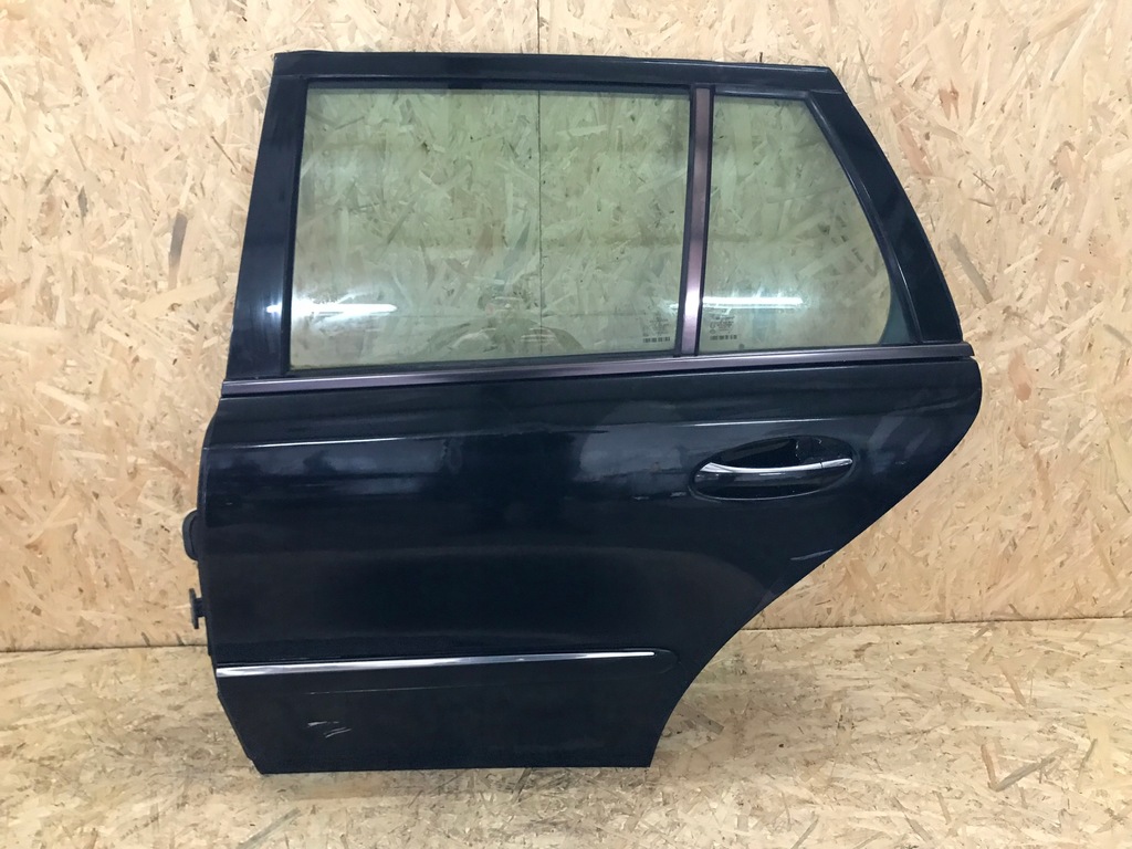 фото №1, Двері лівий задня mercedes c klasa w203 kombi