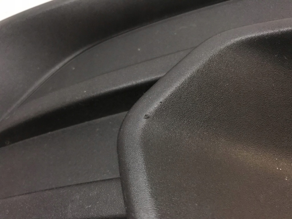 Iveco daily решётка бампер левый 105802356346 Недорого