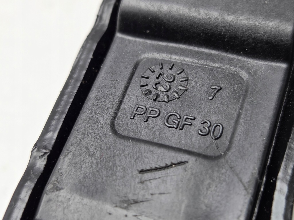 Proace city berlingo rifter ролик направляющая дверь правый задний  9832848080 в Украине