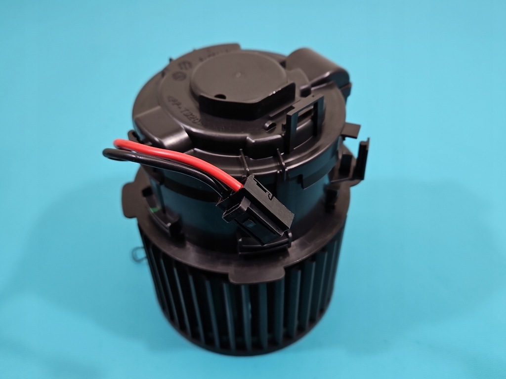 фото №1, Воздуходувка обдув вентилятор opel astra vi l 22- europa