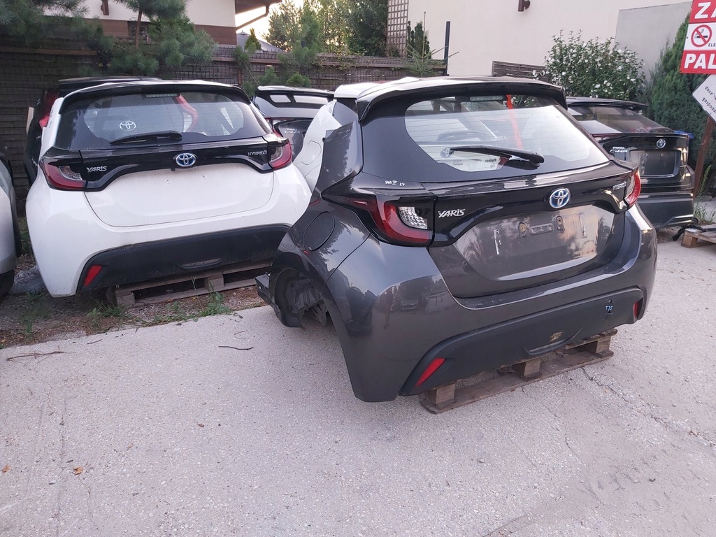 фото №7, Toyota yaris iv cross 1,5 гасник середній каталізатор a65