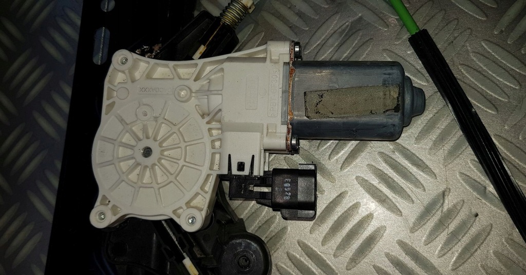 фото №6, Jaguar f-pace x761 механизм подъемник моторчик стекло правый задняя задний