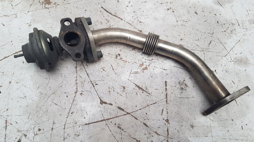 Купити Шланг трубка egr audi seat 80 1.9 tdi 028131521d